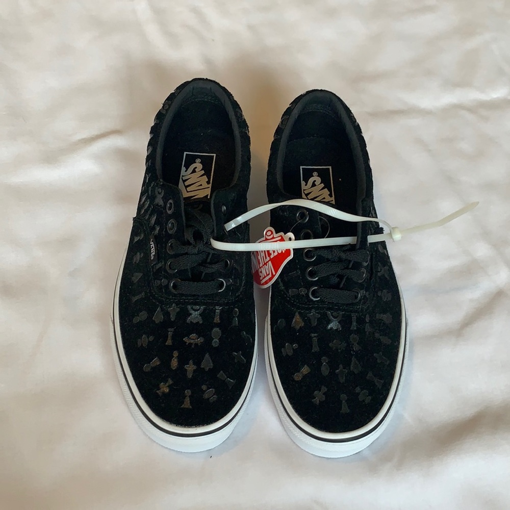 black vans